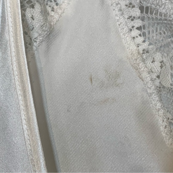 In Bloom by Jonquil Chantilly Lace and Satin Chemise in Off White - Picture 11 of 13